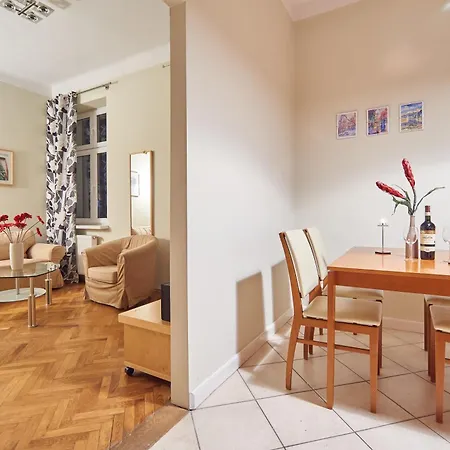 Views - Stylish In Kazimierz Appartement Cracovie